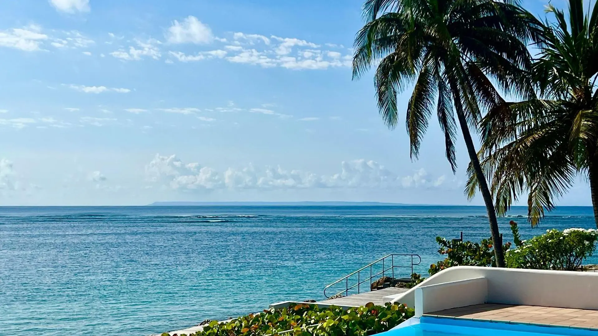 Appartamento T3 Front De Mer Vue Imprenable Sur Lagon Avec Piscine Eden Blue Ste Anne Cuve Tampon Sainte-Anne  Guadalupa